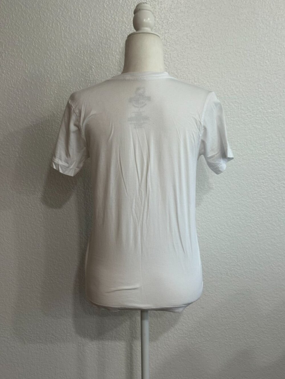 Hello Kitty White Graphic Tee Size Large Kids Sanrio Universal Studios Cute Bow - Picture 6 of 7